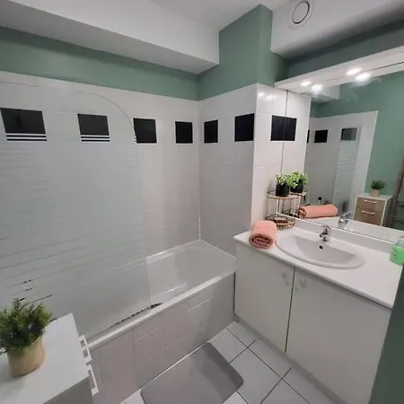 Apartment Calme Avec Jardin 60m2 Gujan-Mestras